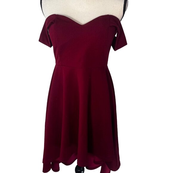 Size M Windsor Burgundy Off-Shoulder High-Low Party Cocktail Dress - Picture 4 of 9
